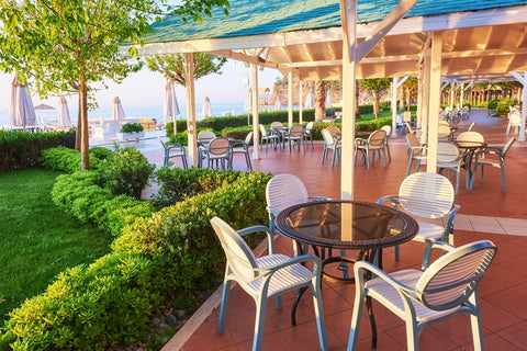 Best Outdoor Dining Sets for Small Patios and Large Backyards