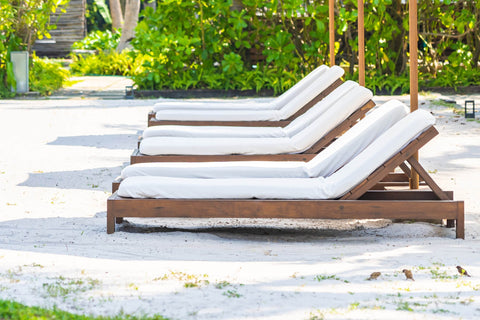 What Features Should You Look for in a Double Chaise Lounge With Adjustable Backrests?