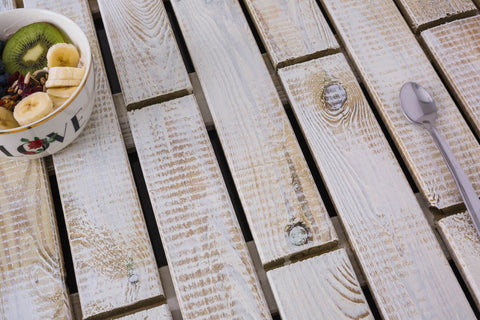 What Is the Best Material for Outdoor Dining Sets in Florida?