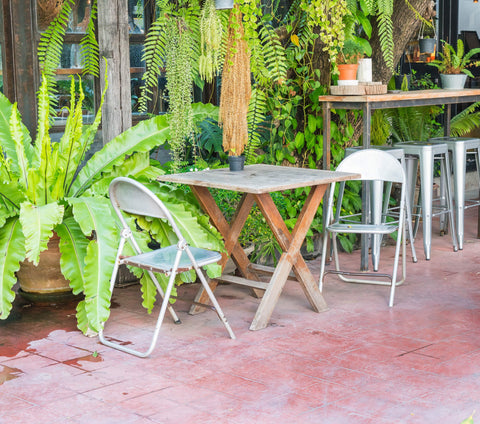 Outdoor Bar Table and Stool Sets With Quick Shipping: What to Check Before Buying