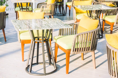 Outdoor Dining Furniture Ideas for South Florida Patios and Poolside Hosting