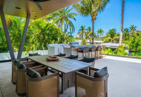 Outdoor Dining Sets With Weather-Resistant Materials: What to Look For in Florida