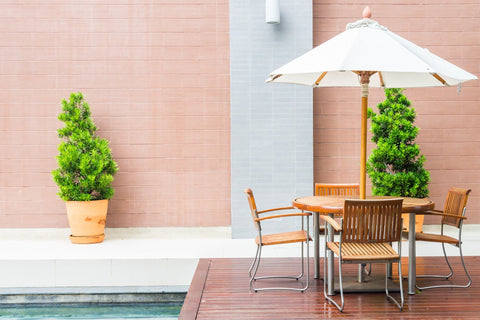 Outdoor Furniture Set Buying Guide for Patios, Pools, and Backyards