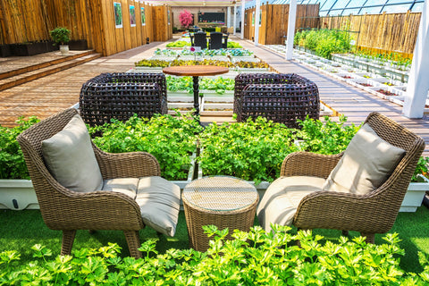 Patio Furniture Sets vs Individual Pieces: Which Is Better for Your Outdoor Space?