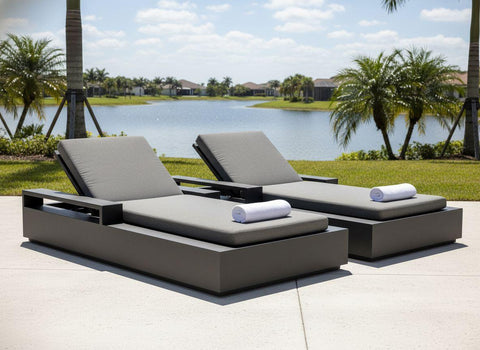 Comoros Outdoor Chaise