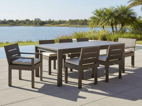 Comoros Outdoor Dining Set